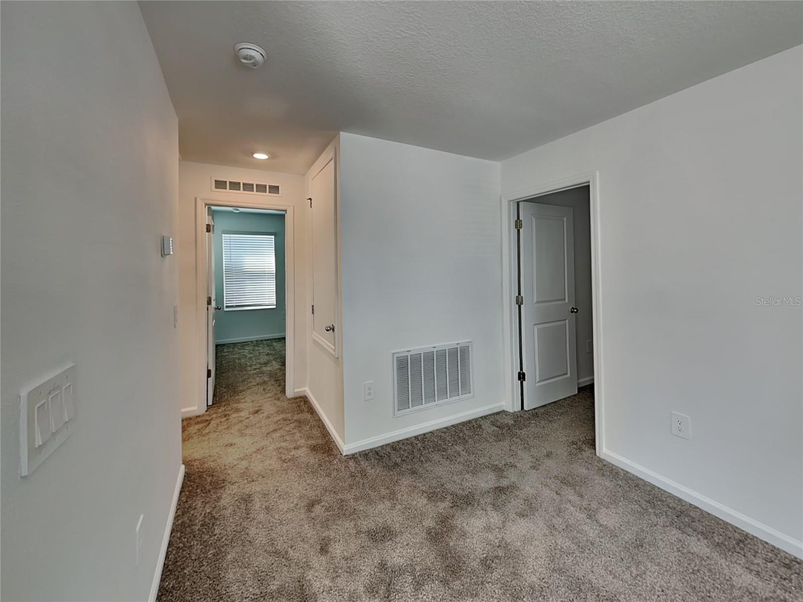 1512 CUMBERLAND AVE, DAVENPORT, FL, 33837