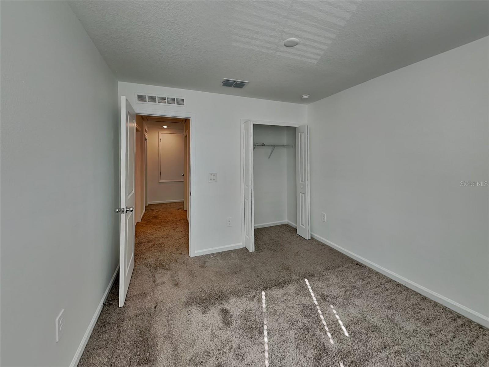 1512 CUMBERLAND AVE, DAVENPORT, FL, 33837