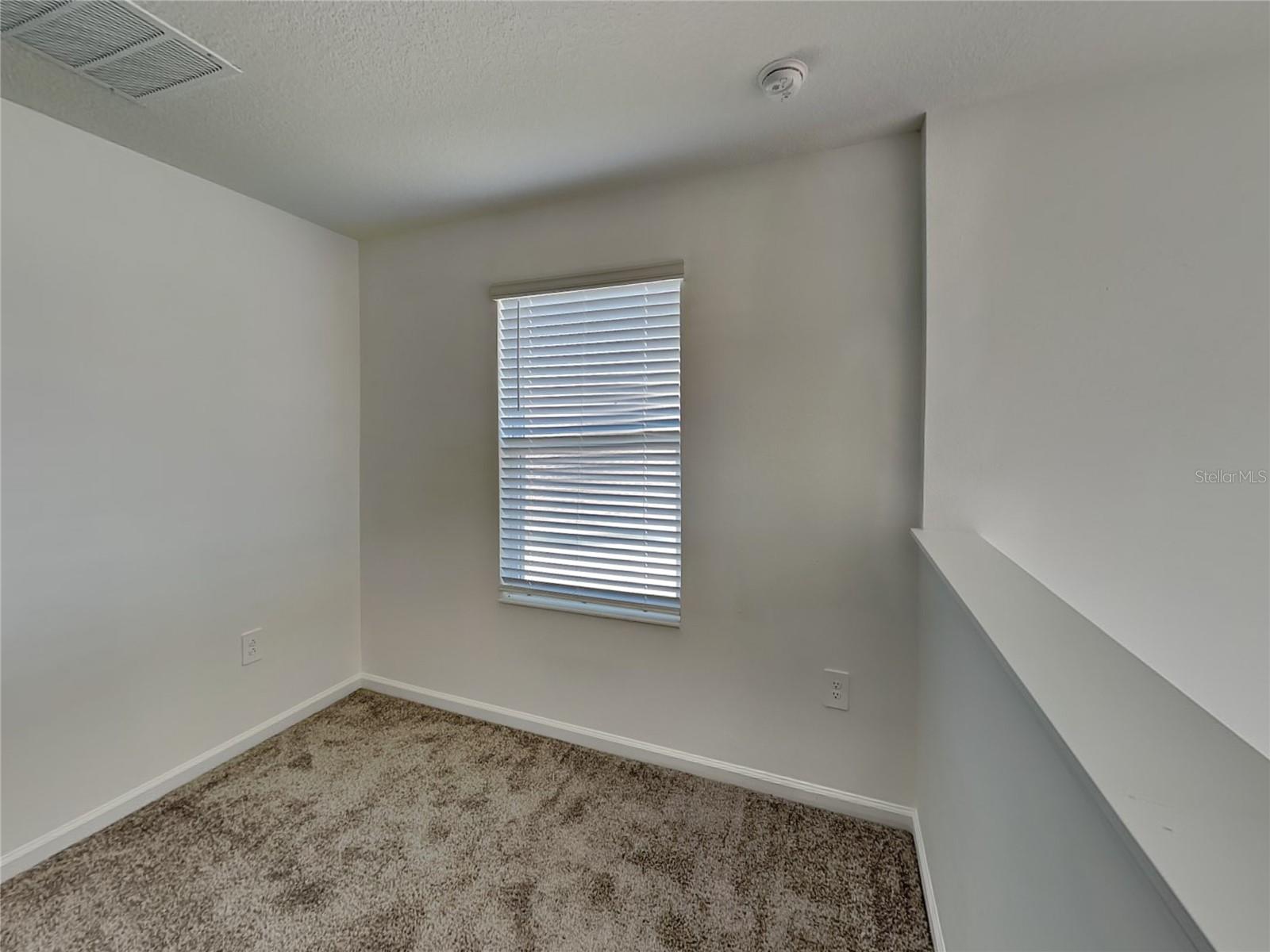 1512 CUMBERLAND AVE, DAVENPORT, FL, 33837