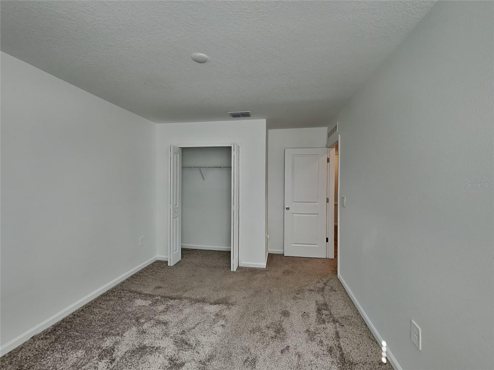 1512 CUMBERLAND AVE, DAVENPORT, FL, 33837