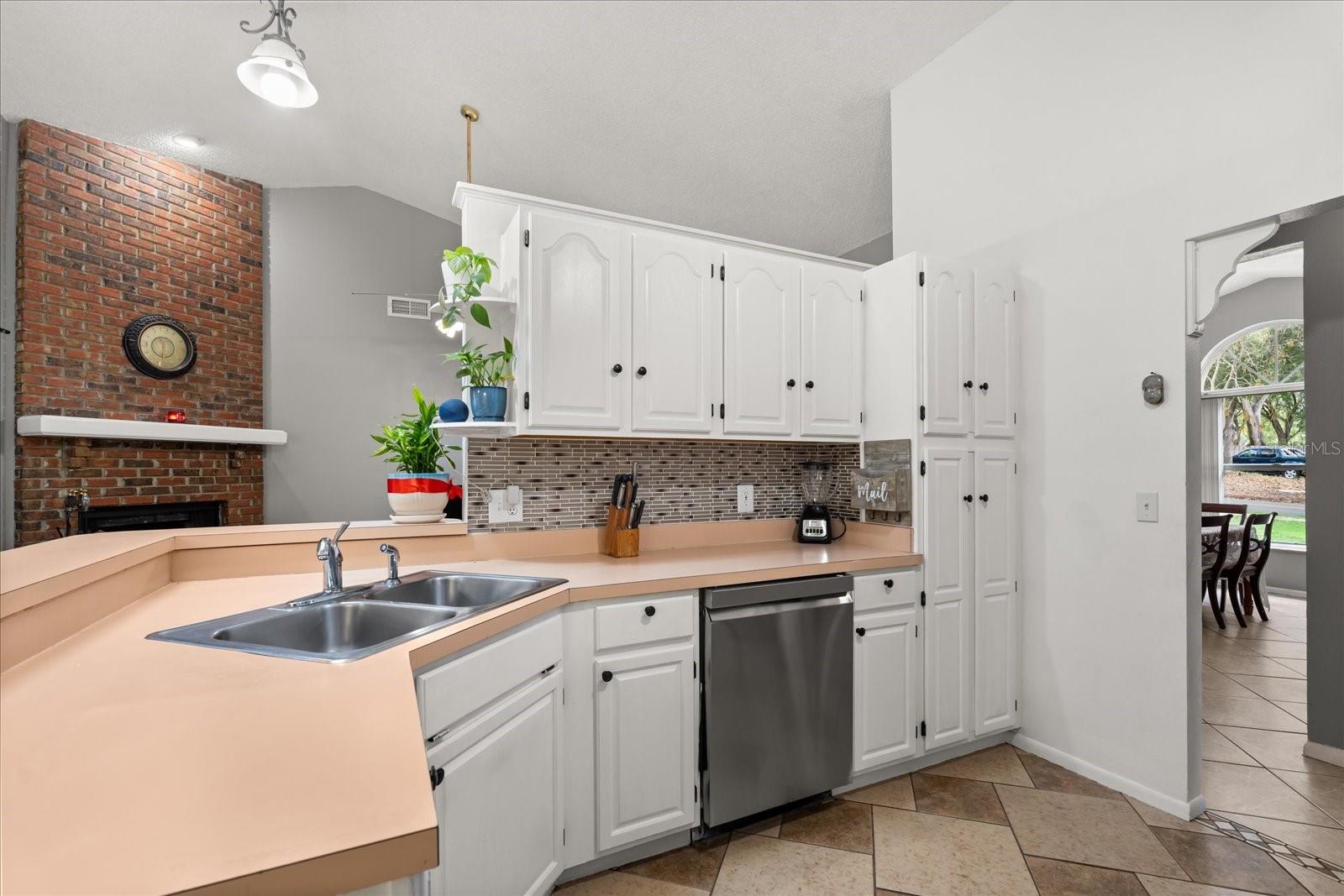 7151 HIAWASSEE OAK DR, ORLANDO, FL, 32818