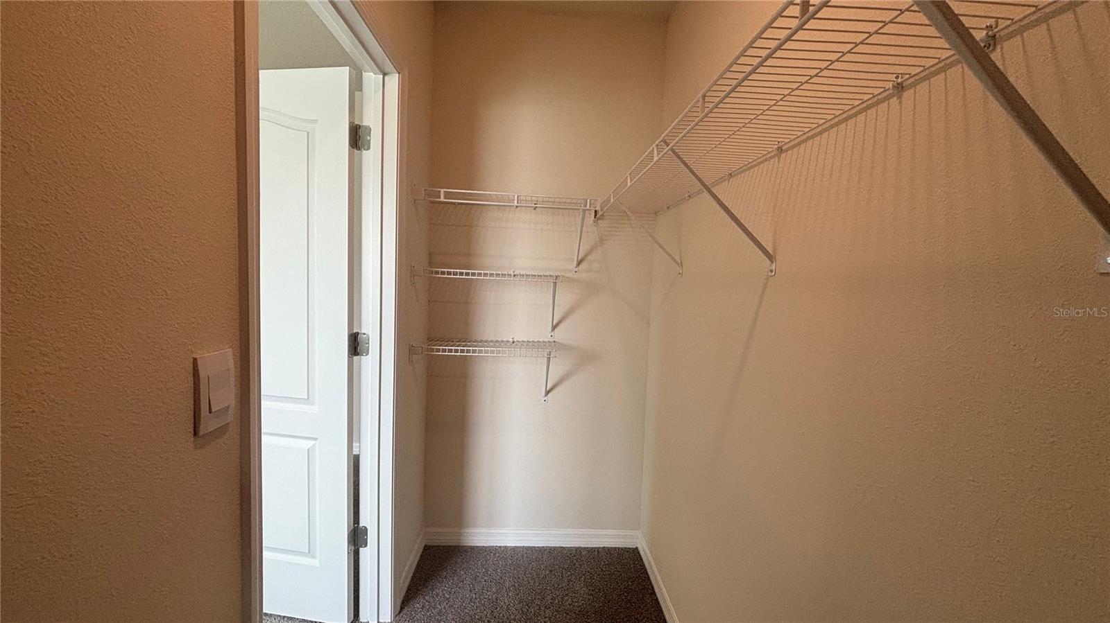 2376 PENGUIN BLVD, DAVENPORT, FL, 33837