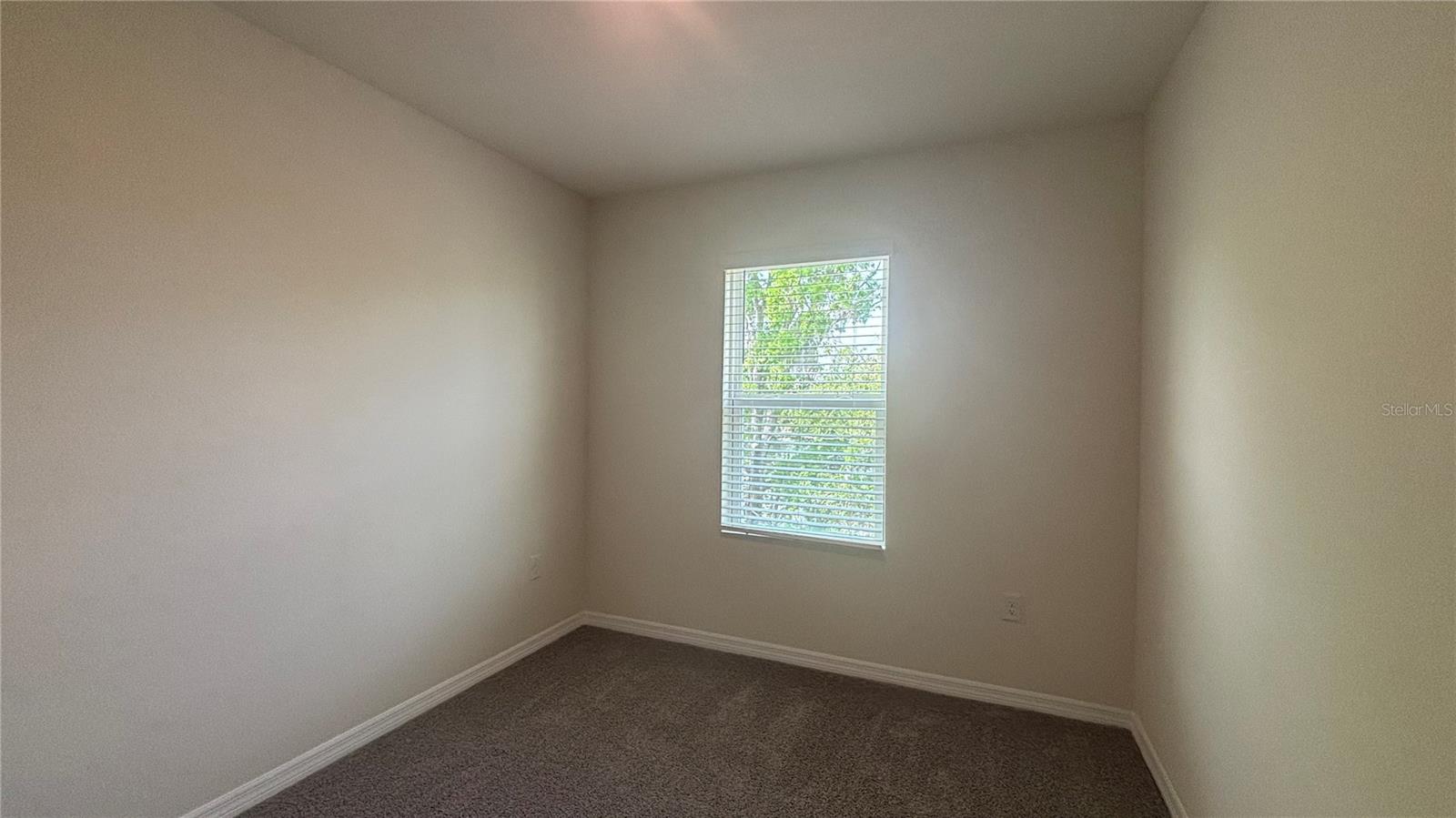 2376 PENGUIN BLVD, DAVENPORT, FL, 33837