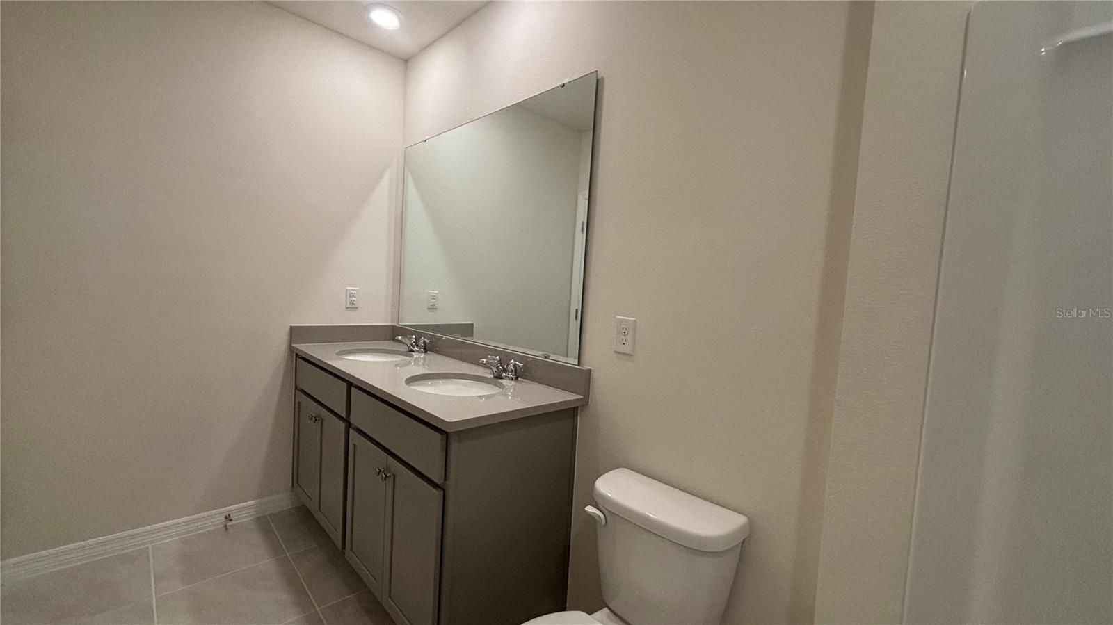 2376 PENGUIN BLVD, DAVENPORT, FL, 33837