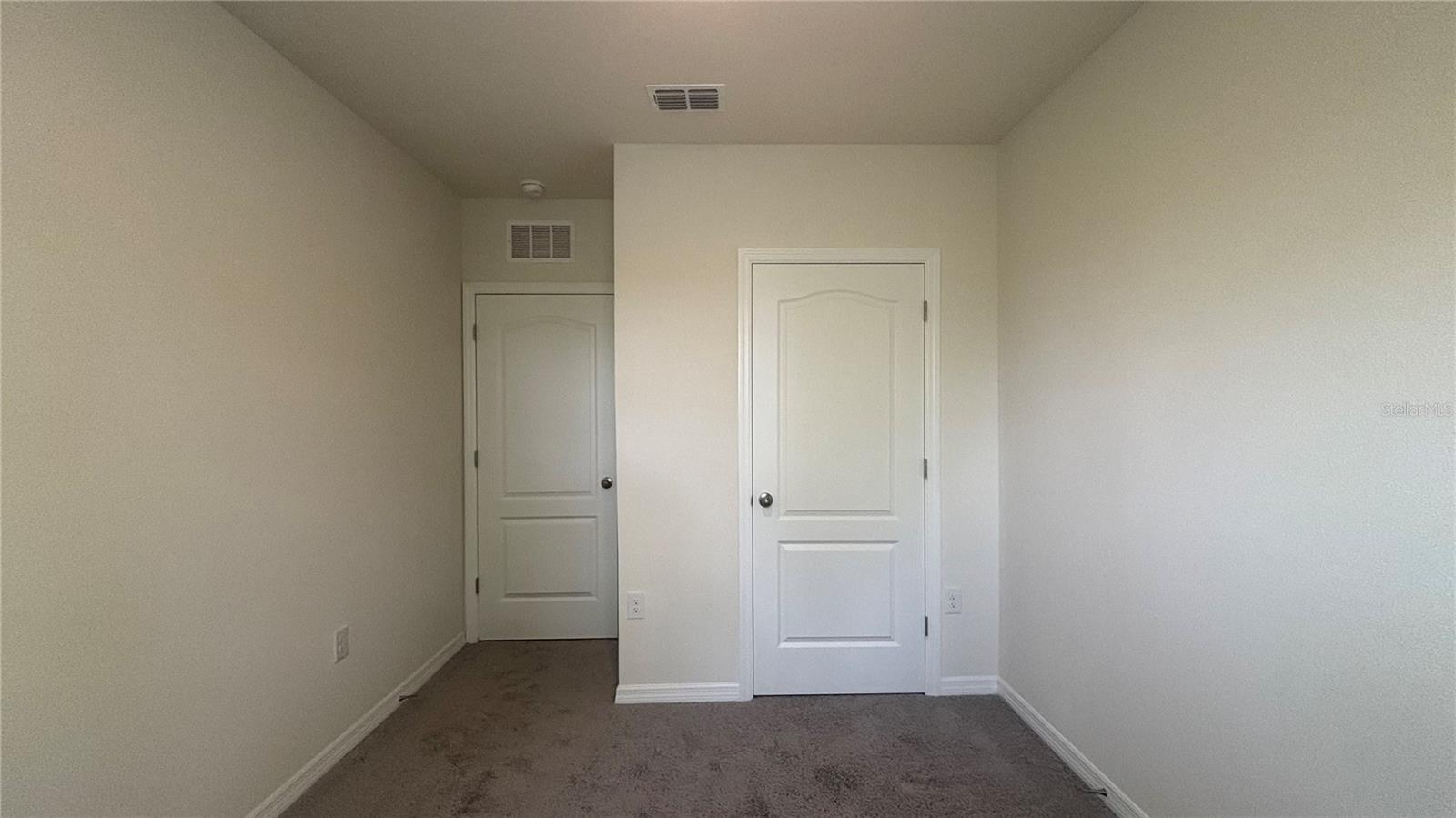 2376 PENGUIN BLVD, DAVENPORT, FL, 33837