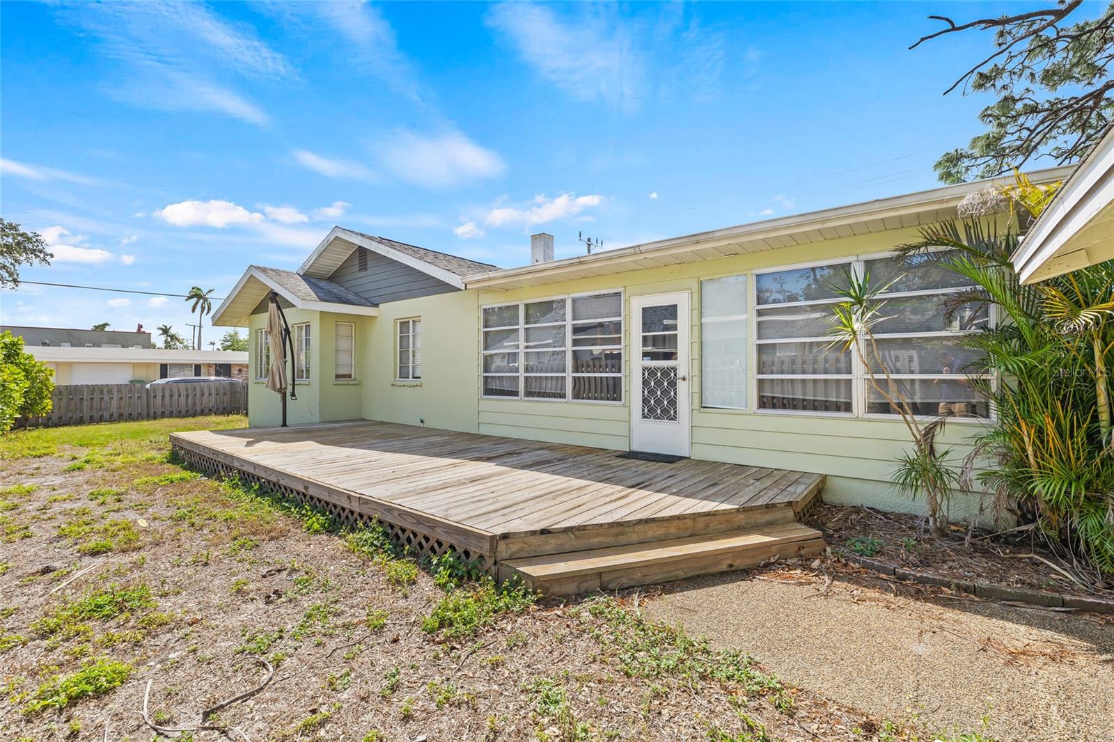 2102 7TH AVE W, BRADENTON, FL, 34205