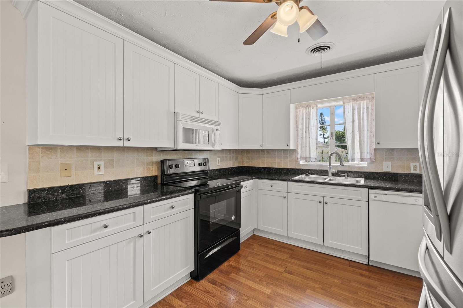 2102 7TH AVE W, BRADENTON, FL, 34205