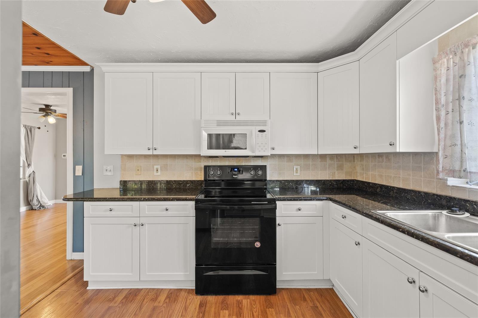 2102 7TH AVE W, BRADENTON, FL, 34205