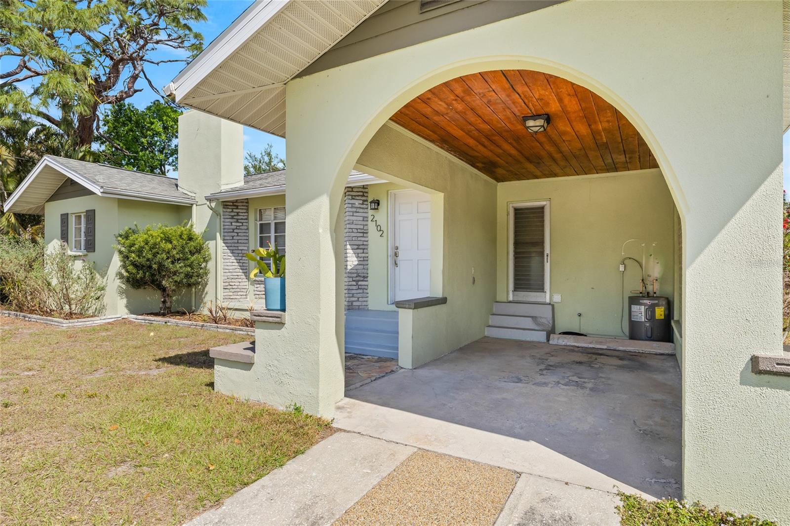 2102 7TH AVE W, BRADENTON, FL, 34205