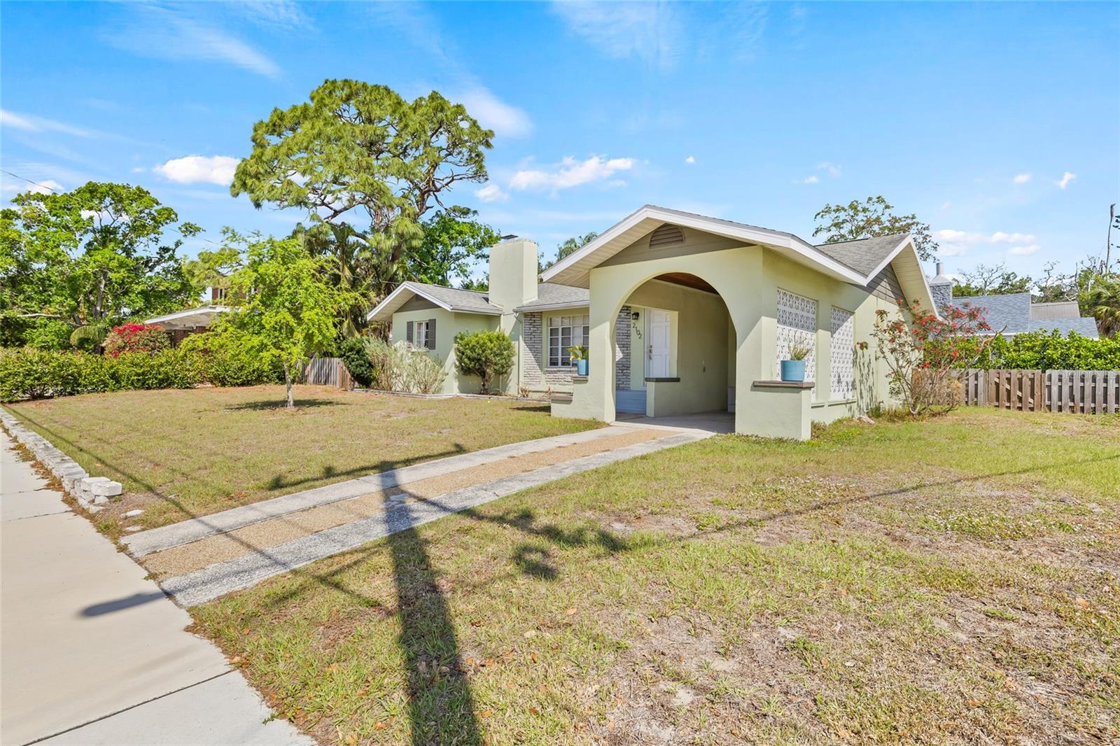 2102 7TH AVE W, BRADENTON, FL, 34205