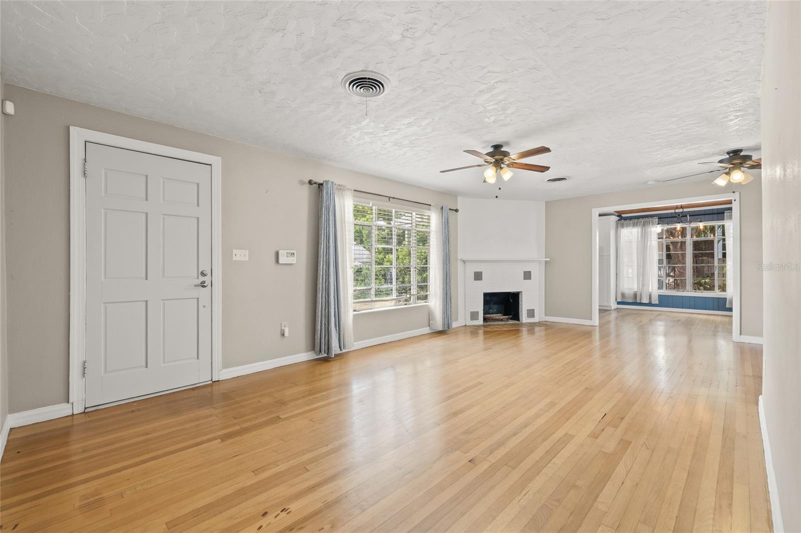 2102 7TH AVE W, BRADENTON, FL, 34205