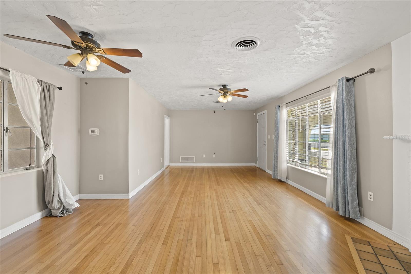 2102 7TH AVE W, BRADENTON, FL, 34205