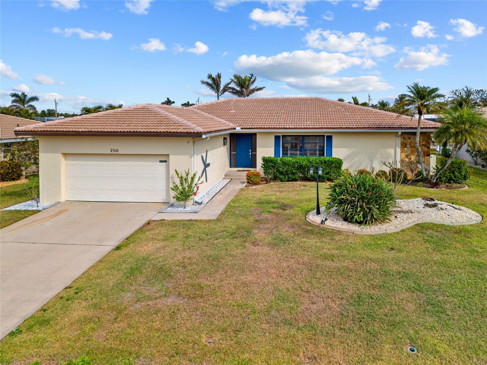 2310 EL CERITO CT, PUNTA GORDA, FL, 33950
