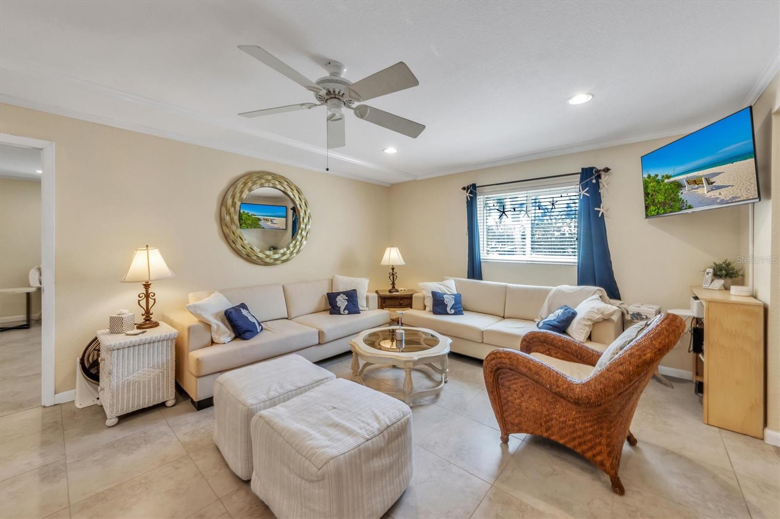 216 69TH ST, HOLMES BEACH, FL, 34217