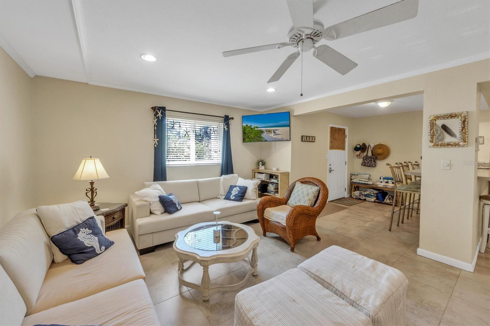 216 69TH ST, HOLMES BEACH, FL, 34217