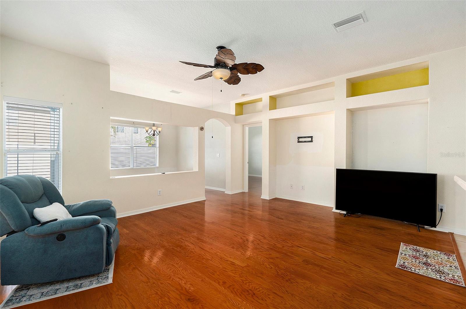 9954 N JASMINE BROOK CIR E, LAND O LAKES, FL, 34638