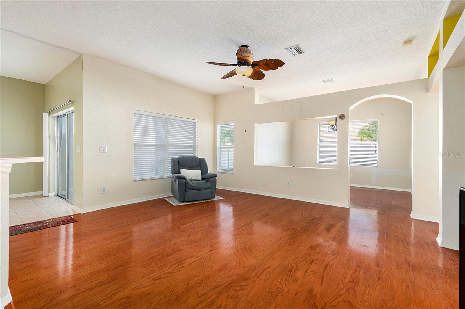 9954 N JASMINE BROOK CIR E, LAND O LAKES, FL, 34638