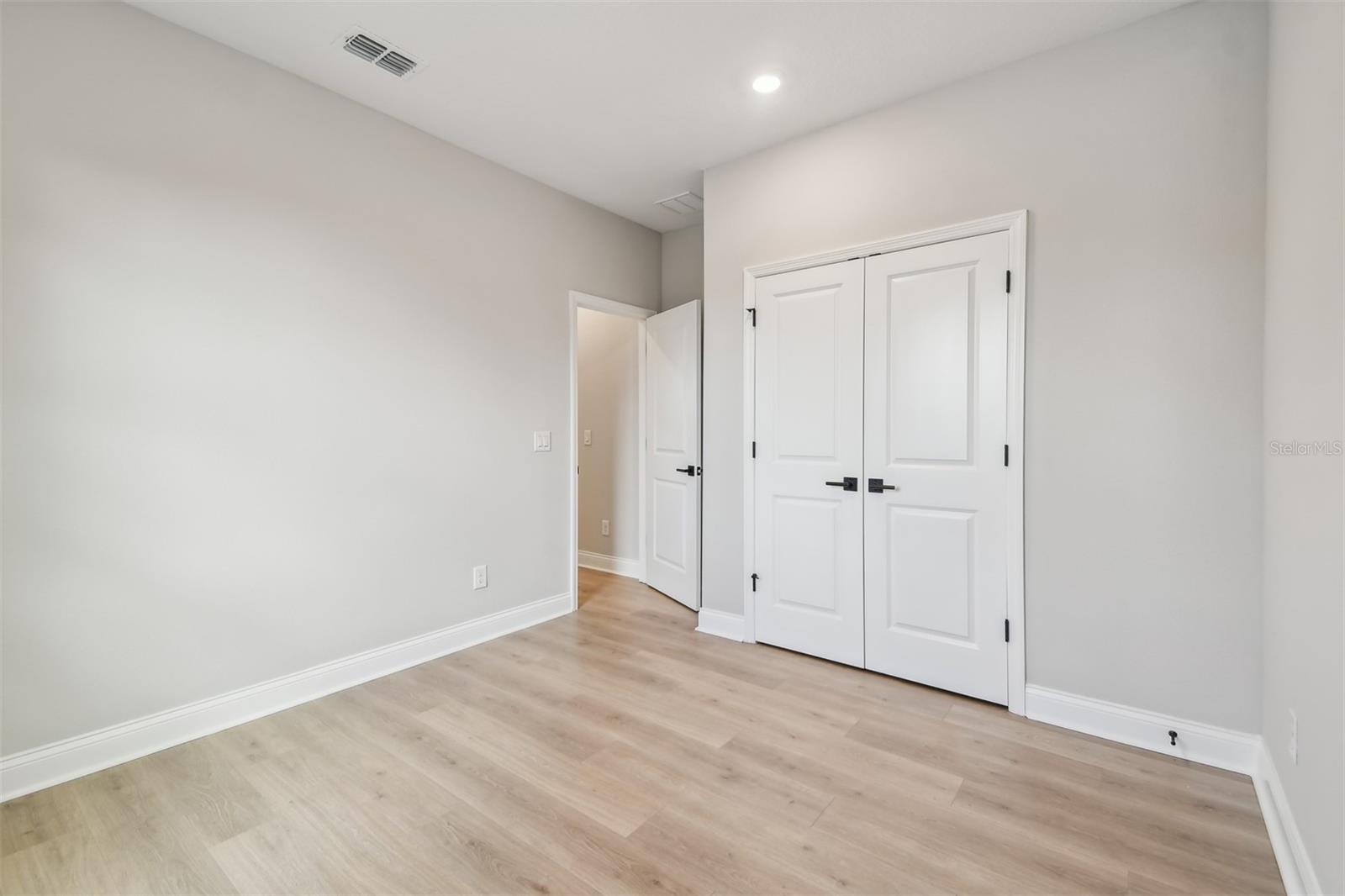 1205 EASTIN AVE, ORLANDO, FL, 32804