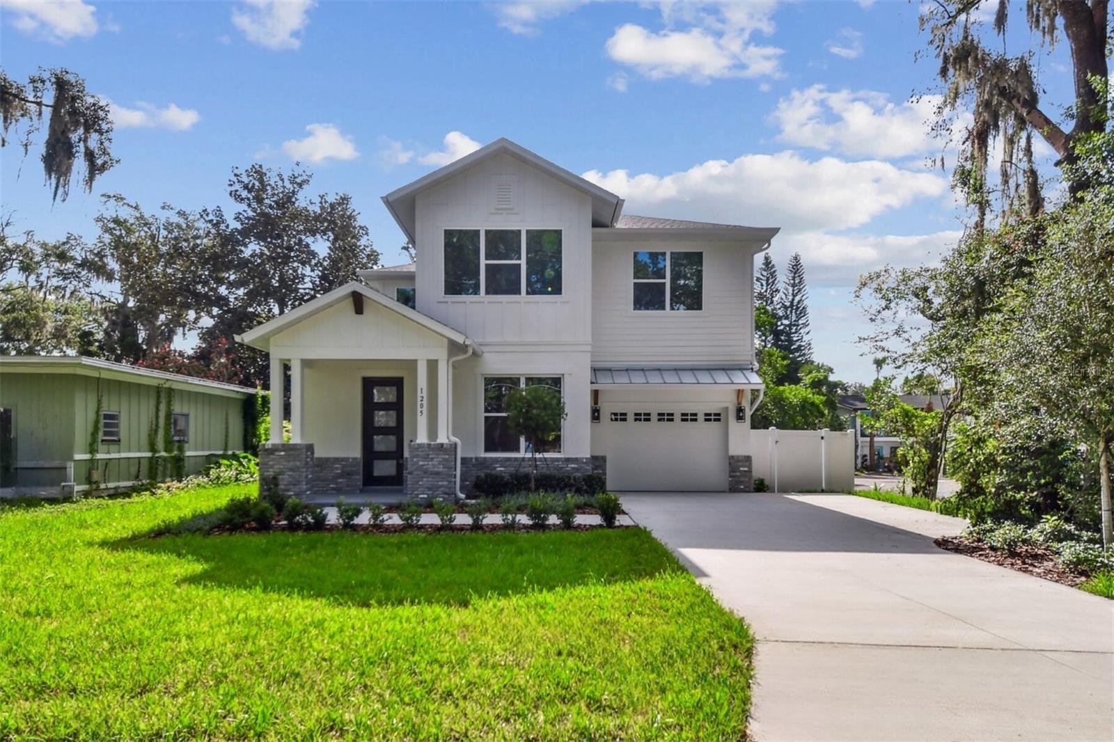 1205 EASTIN AVE, ORLANDO, FL, 32804