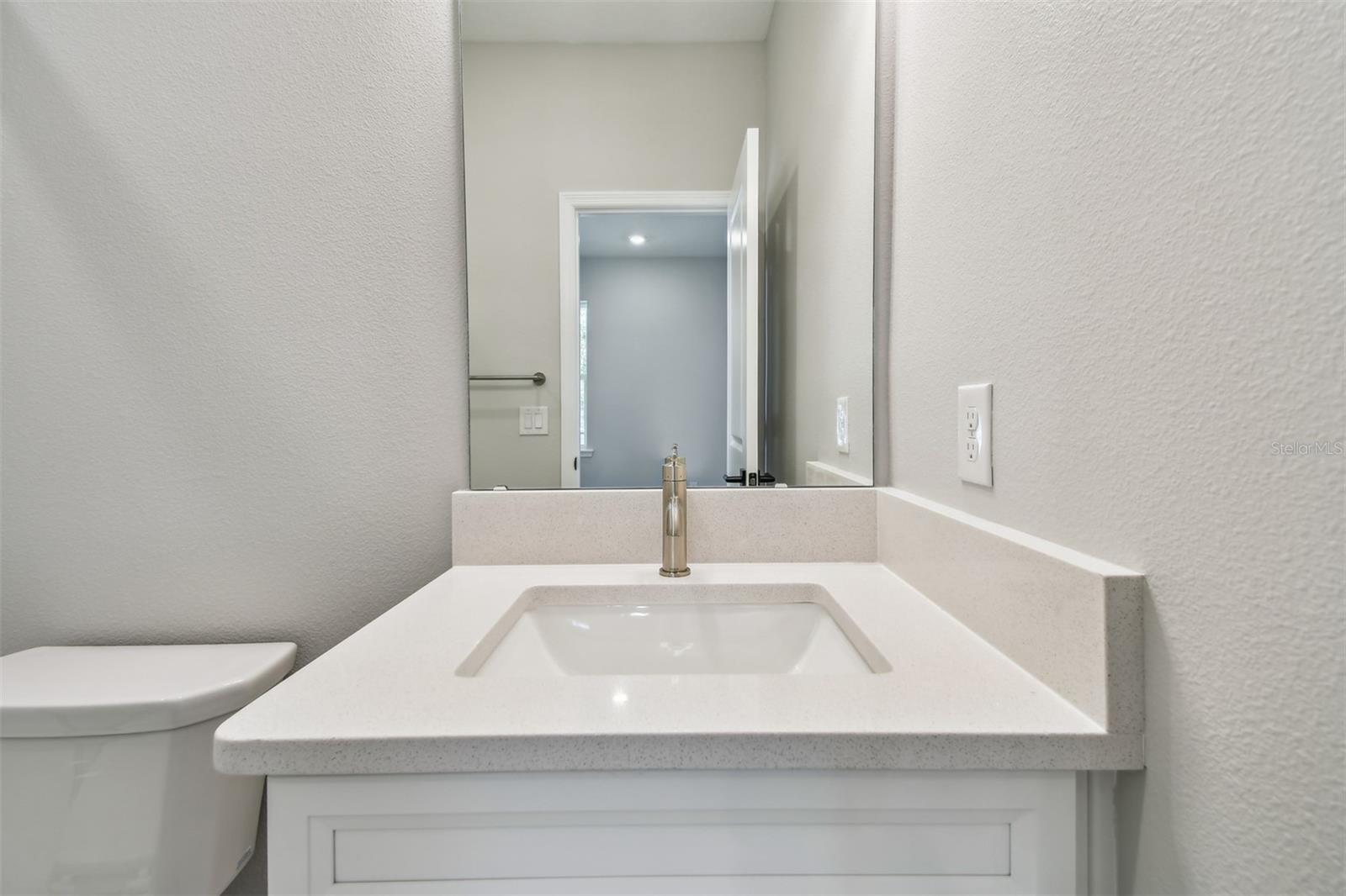 1205 EASTIN AVE, ORLANDO, FL, 32804