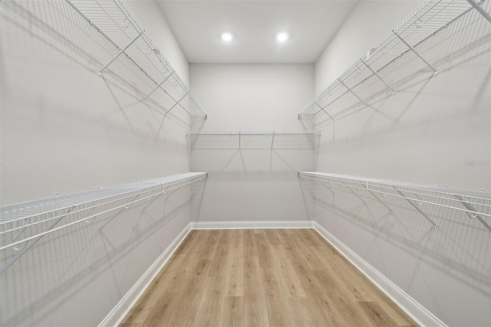 1205 EASTIN AVE, ORLANDO, FL, 32804