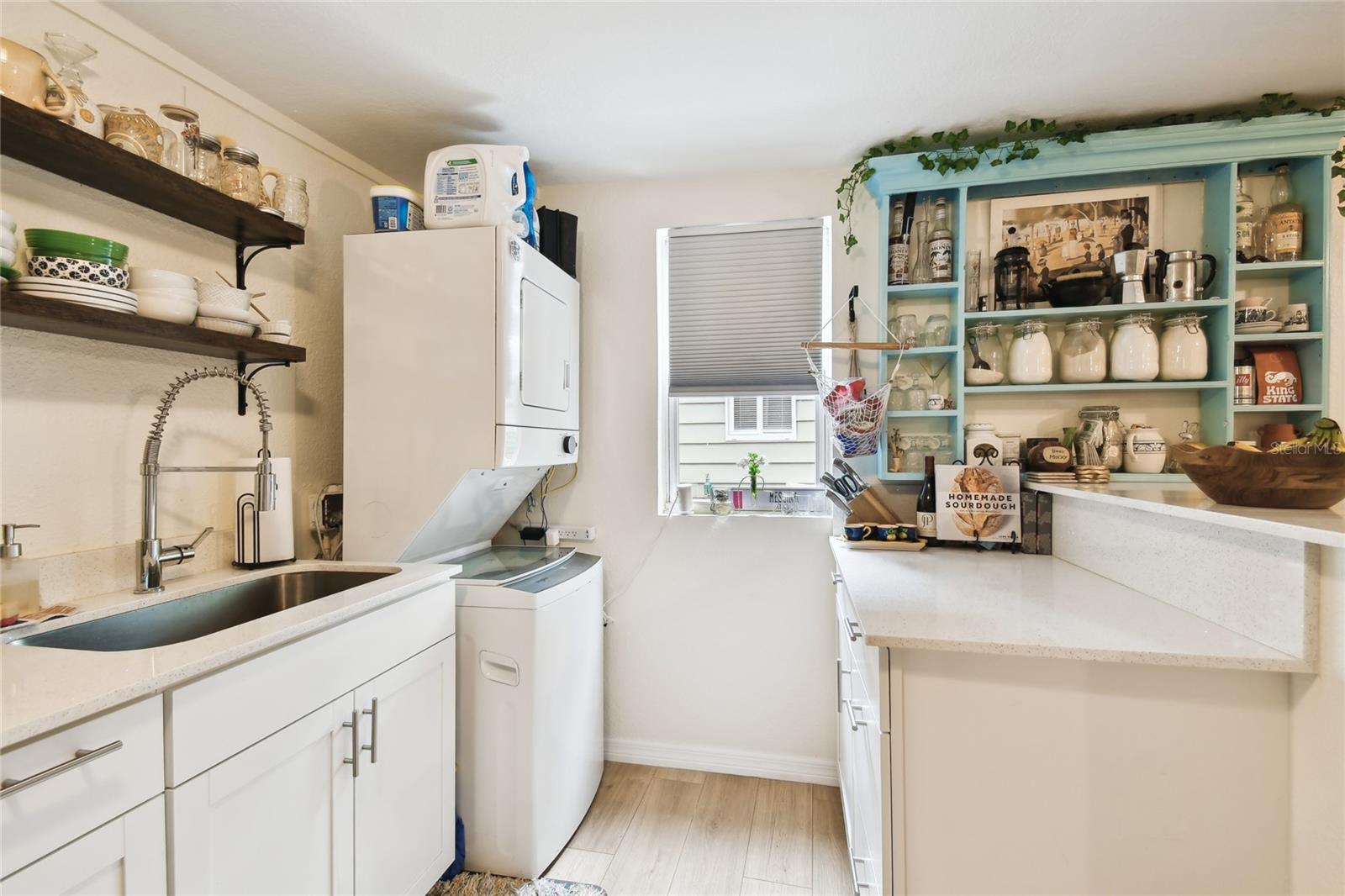 2708 N MITCHELL AVE, TAMPA, FL, 33602