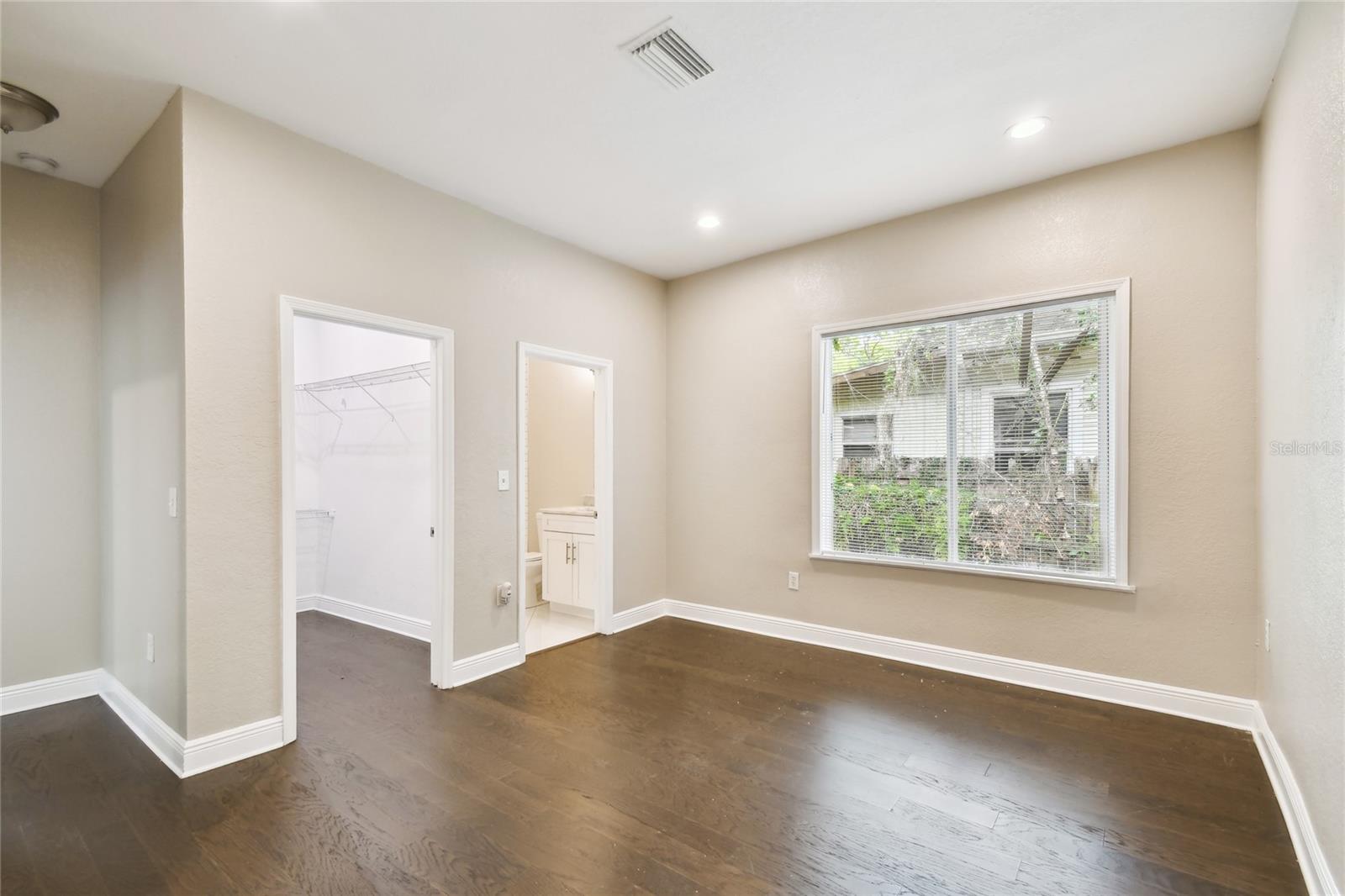 2708 N MITCHELL AVE, TAMPA, FL, 33602