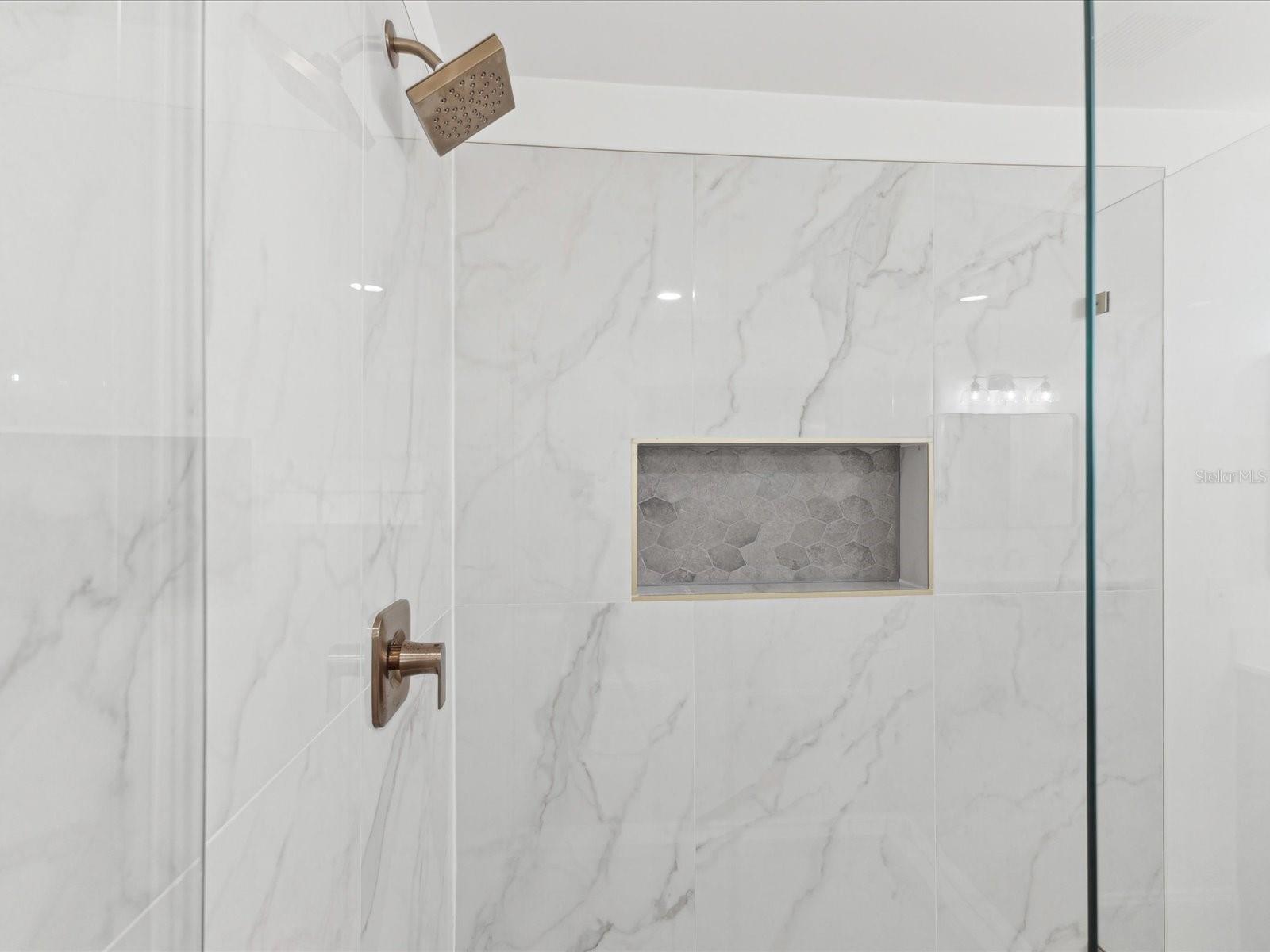 445 33RD AVE N, ST PETERSBURG, FL, 33704