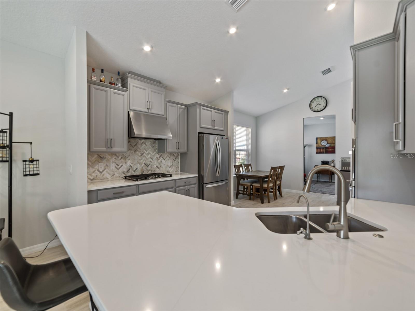 10515 TRANQUIL MEADOW LOOP, RIVERVIEW, FL, 33569