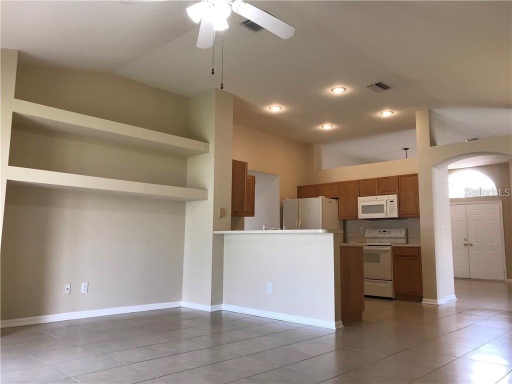 2622 ALLWOOD AVE, VALRICO, FL, 33596