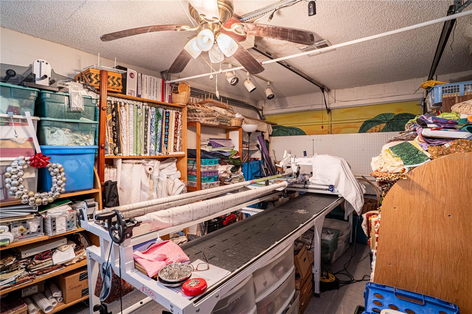 1327 DEER PARK CT, SEBRING, FL, 33872