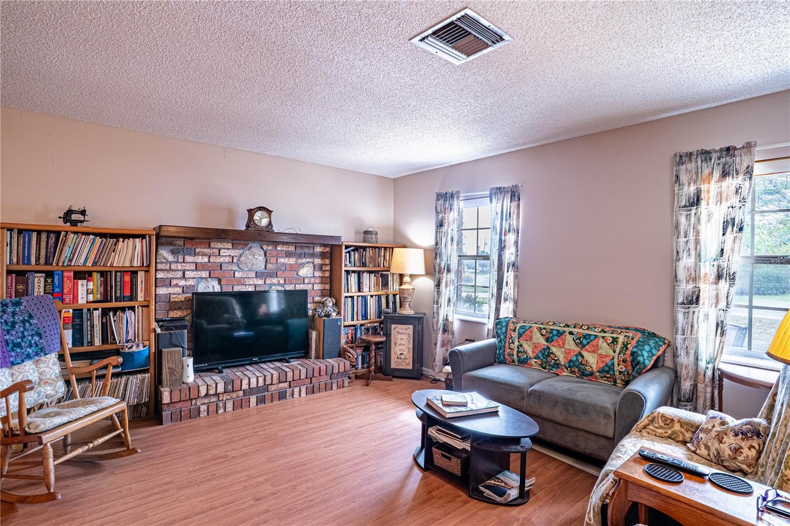 1327 DEER PARK CT, SEBRING, FL, 33872