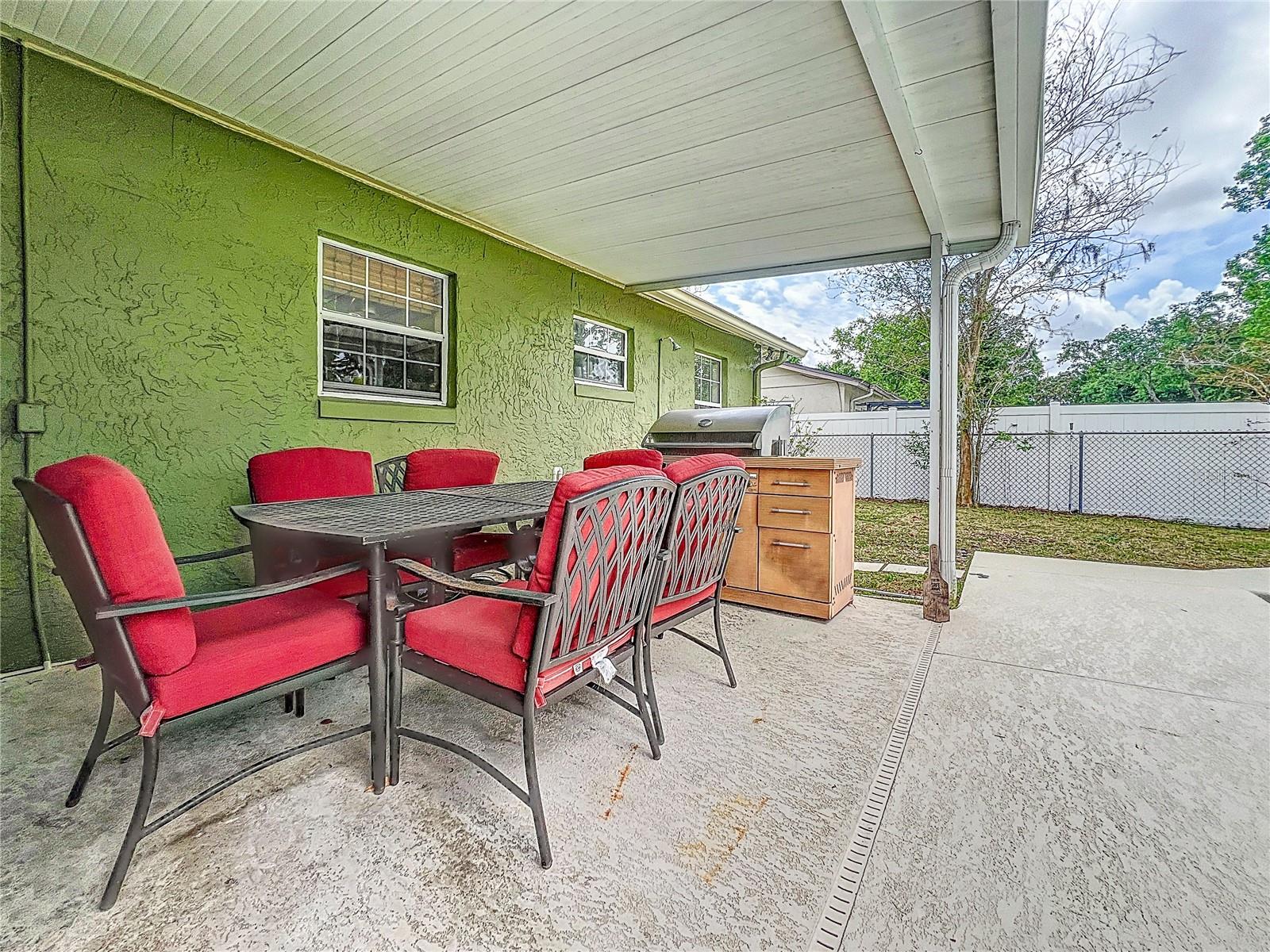 1004 CELTIC CT, BRANDON, FL, 33510