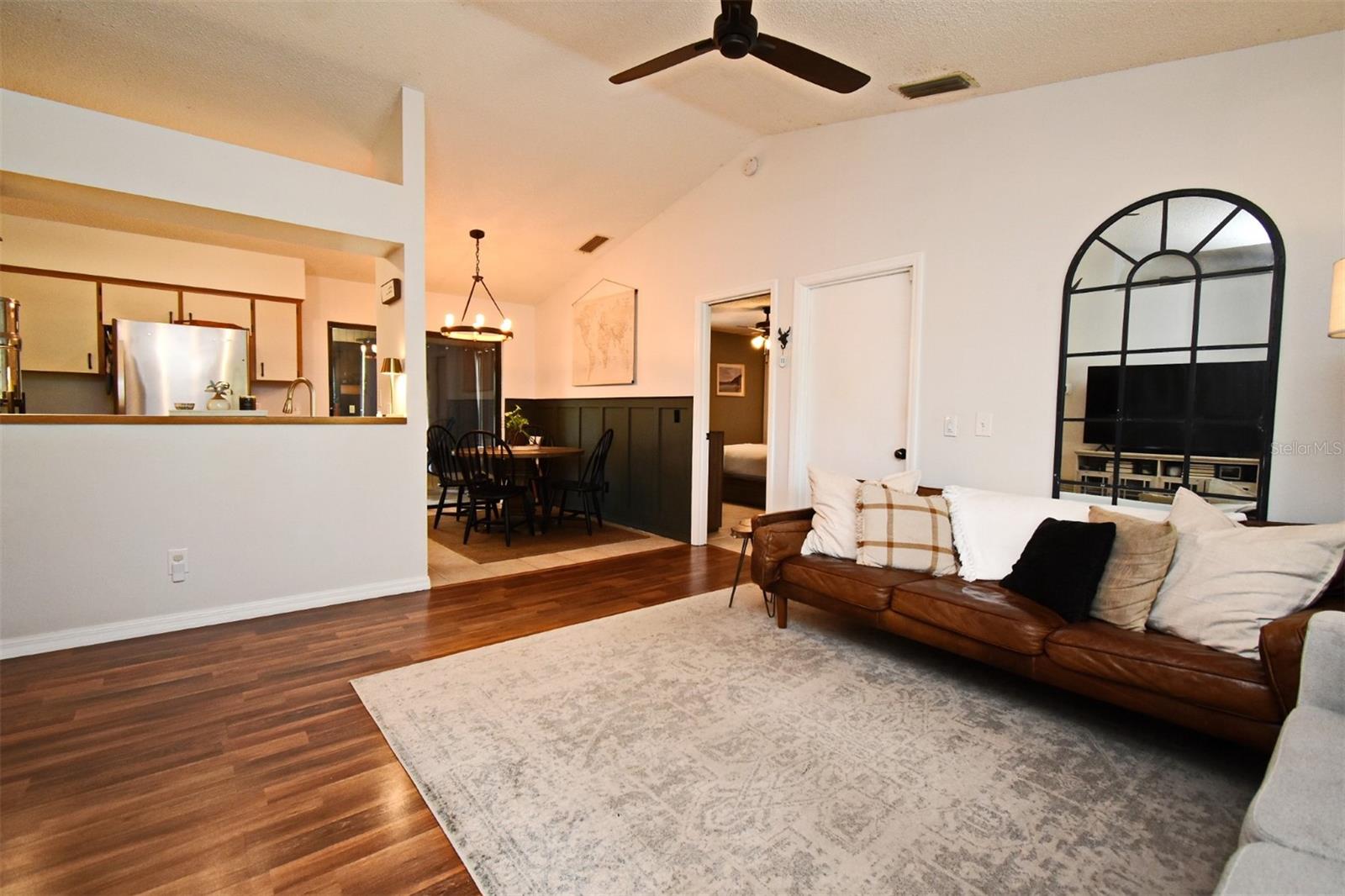 430 E LANSDOWNE AVE, ORANGE CITY, FL, 32763