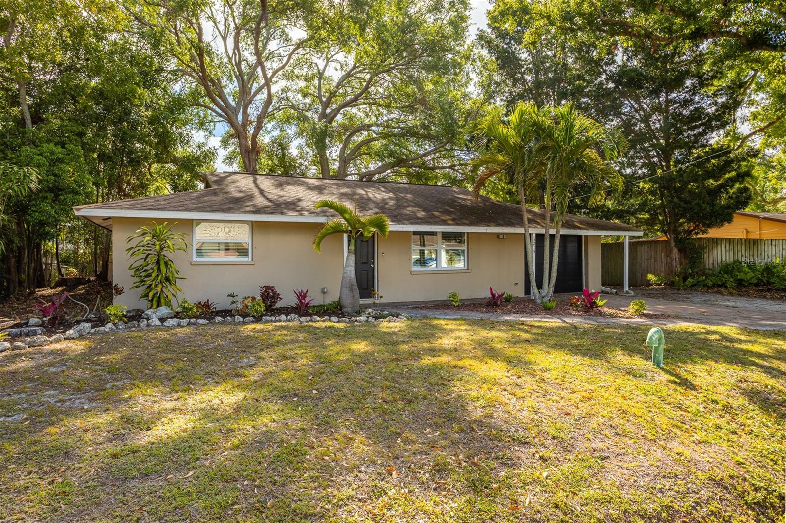 3215 COREY RD, SARASOTA, FL, 34232