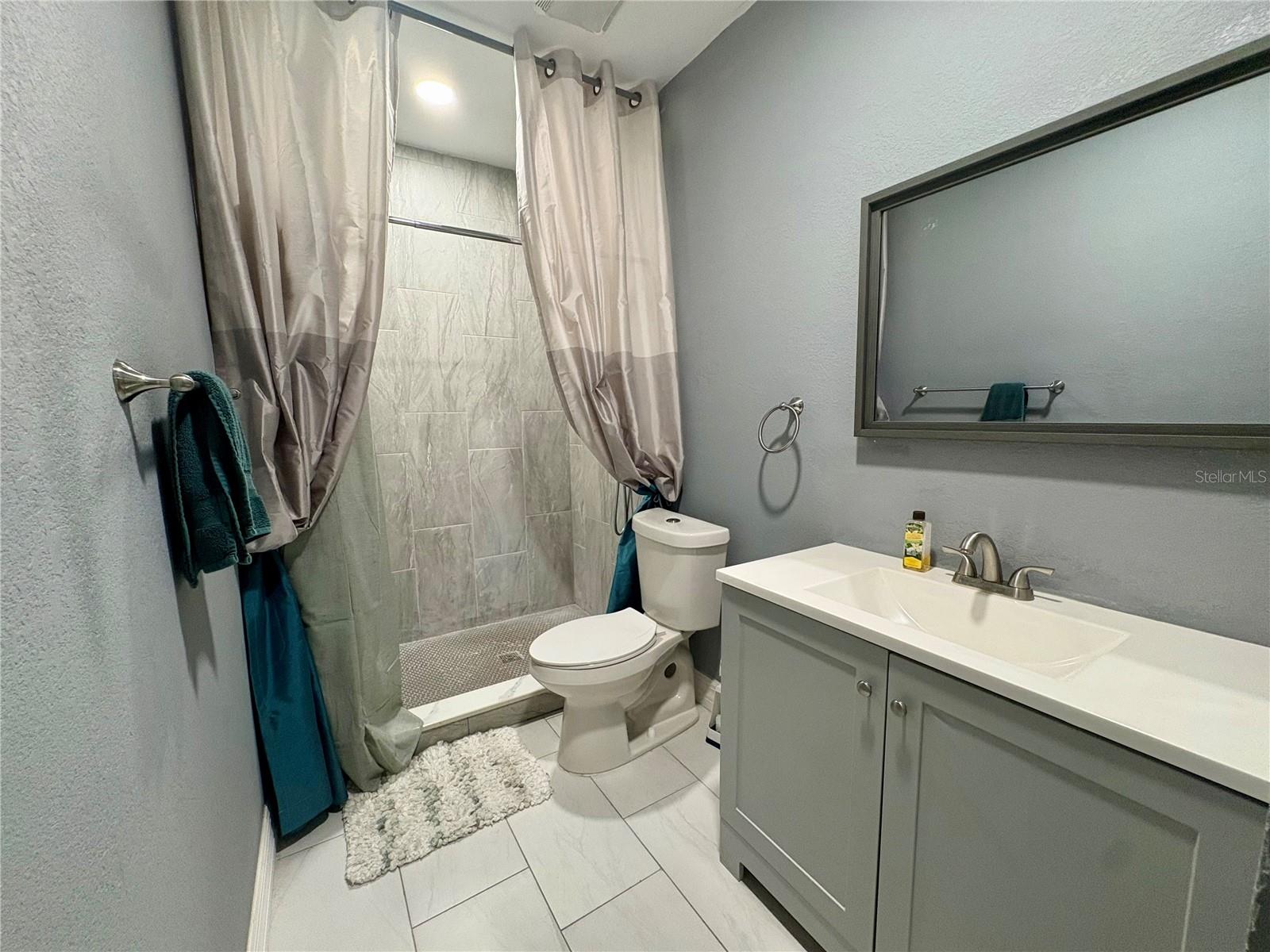 836 FLOWER FIELDS LN, ORLANDO, FL, 32824