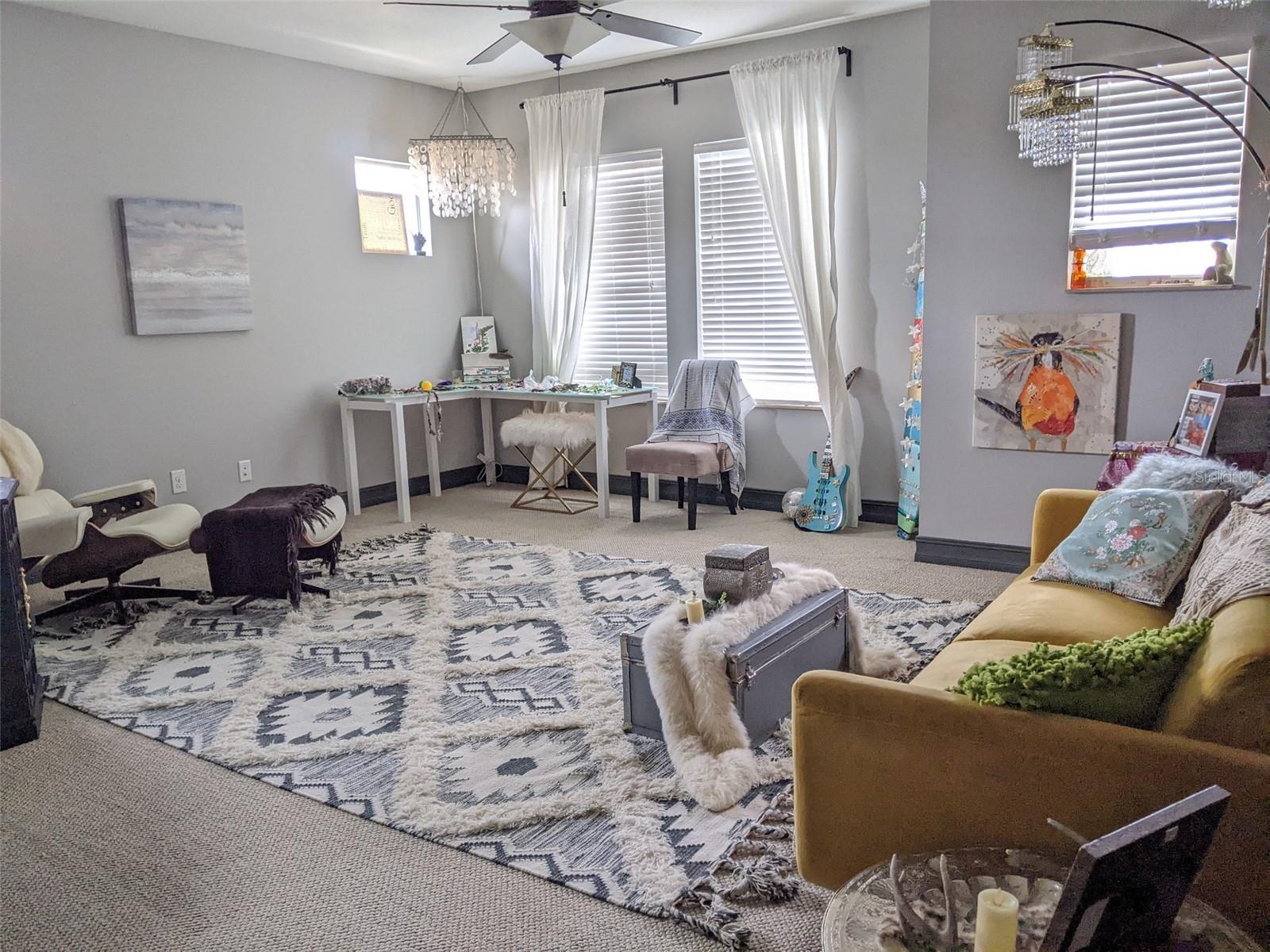 4513 POINTE O WOODS DR, WESLEY CHAPEL, FL, 33543