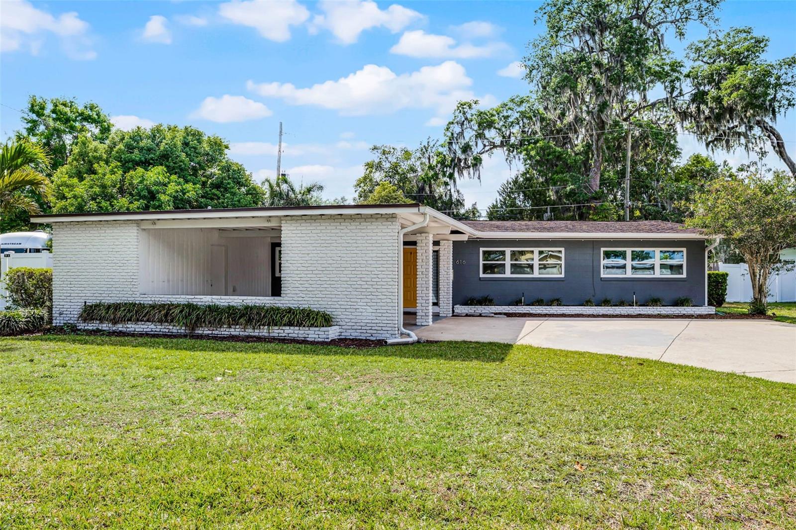 616 STRATHMORE DR, ORLANDO, FL, 32803