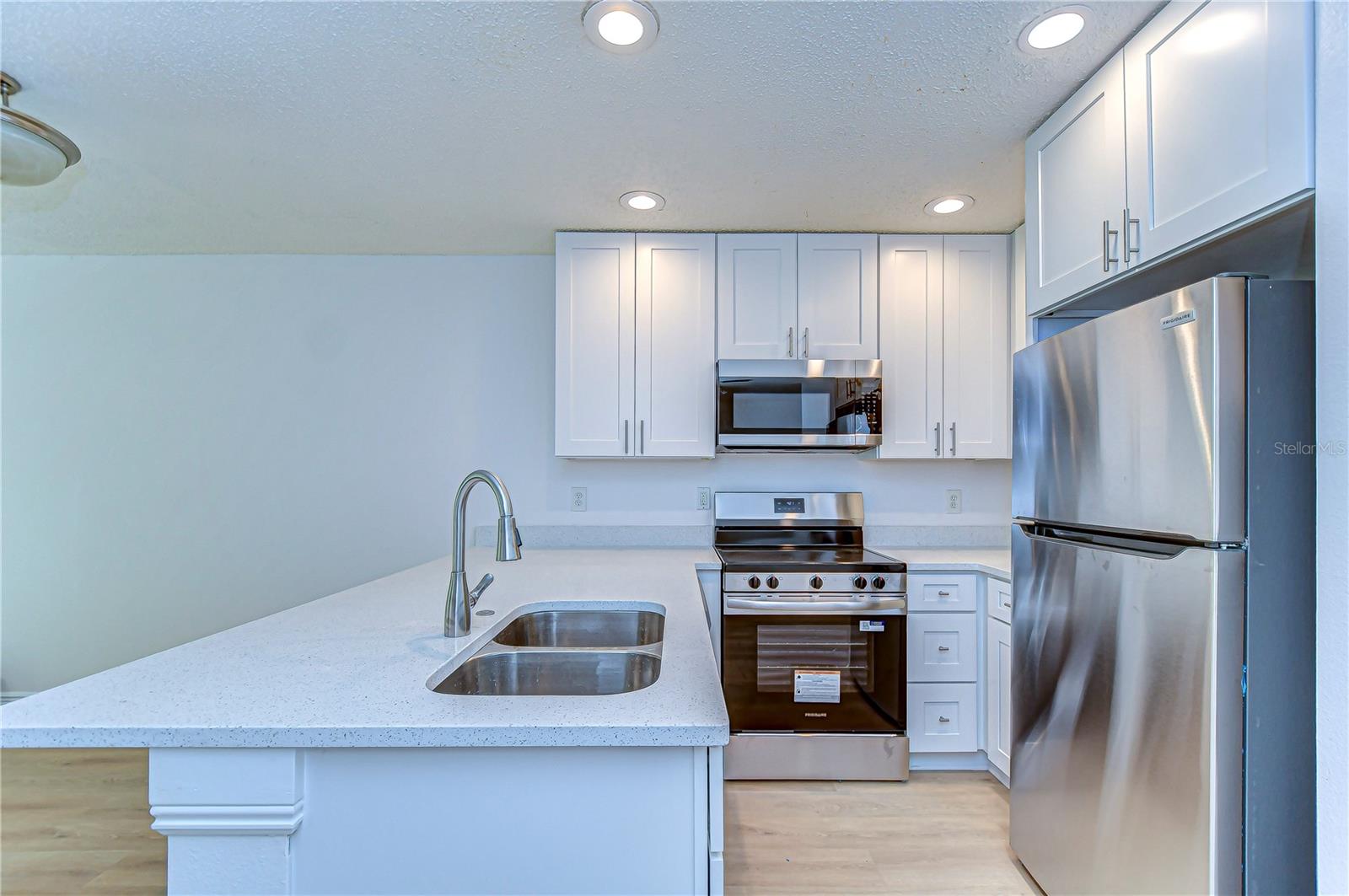 4239 WINDING RIVER WAY, LAND O LAKES, FL, 34639