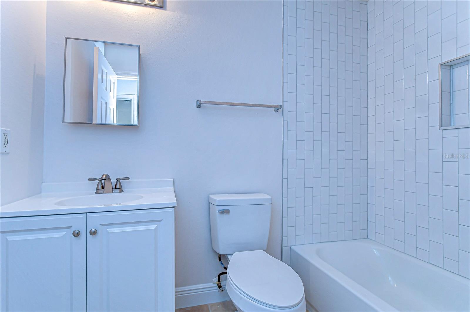 4239 WINDING RIVER WAY, LAND O LAKES, FL, 34639