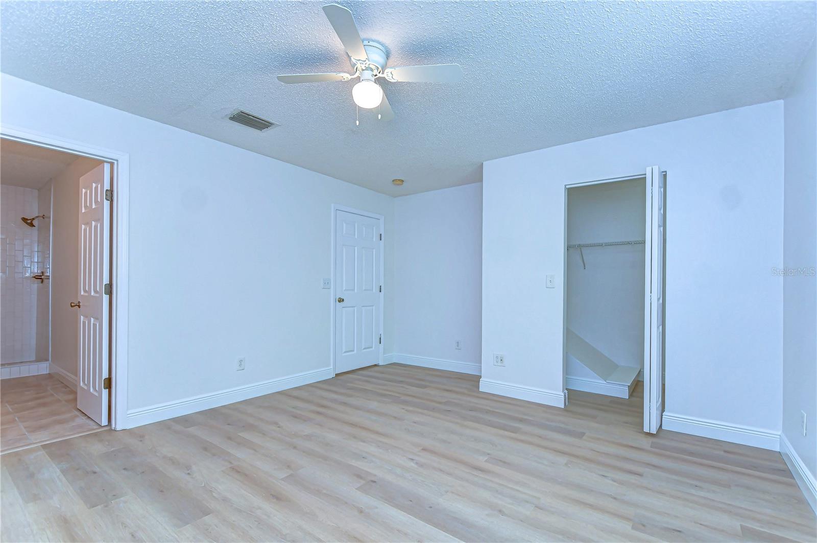 4239 WINDING RIVER WAY, LAND O LAKES, FL, 34639