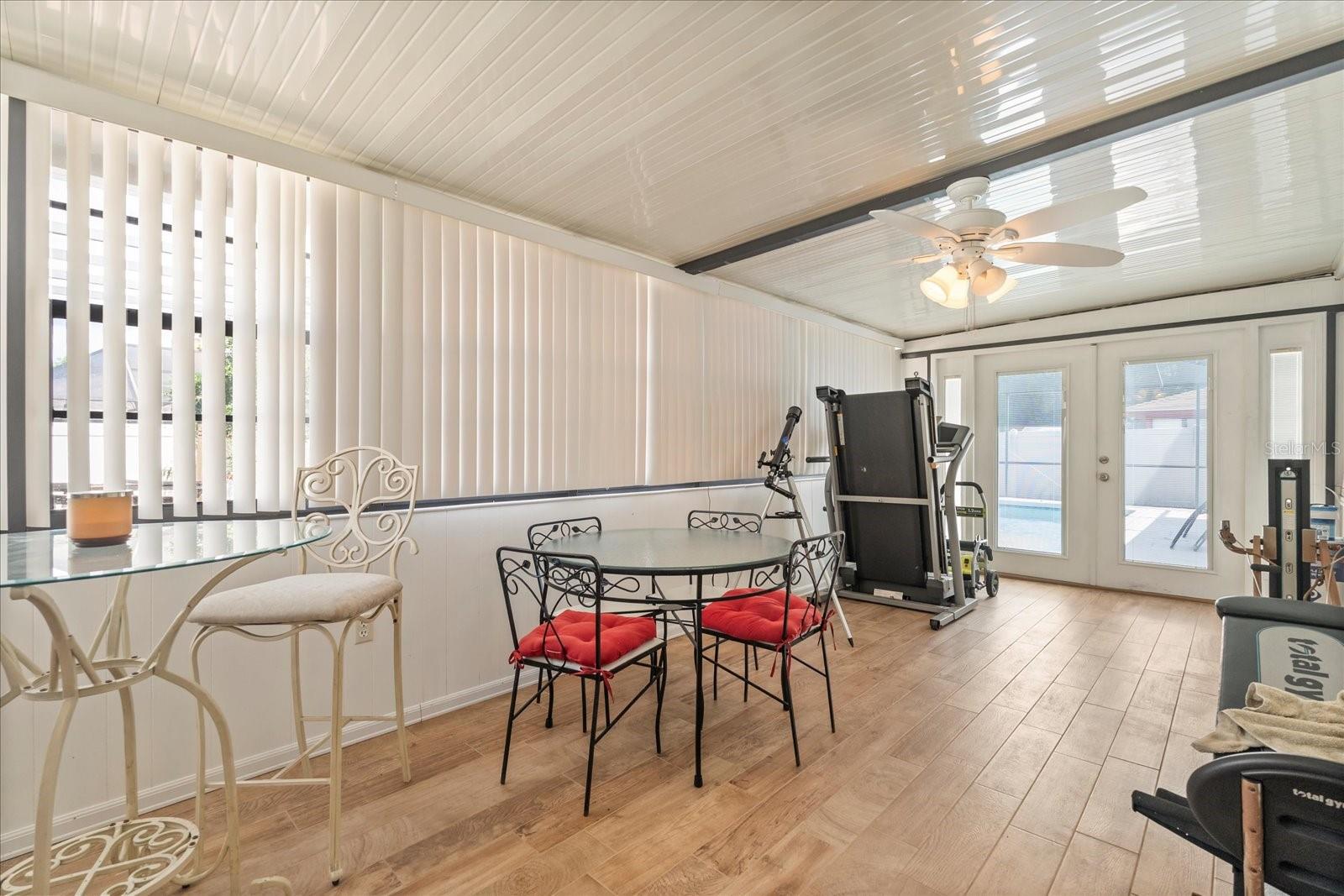 910 E HERON CIR, WINTER HAVEN, FL, 33884