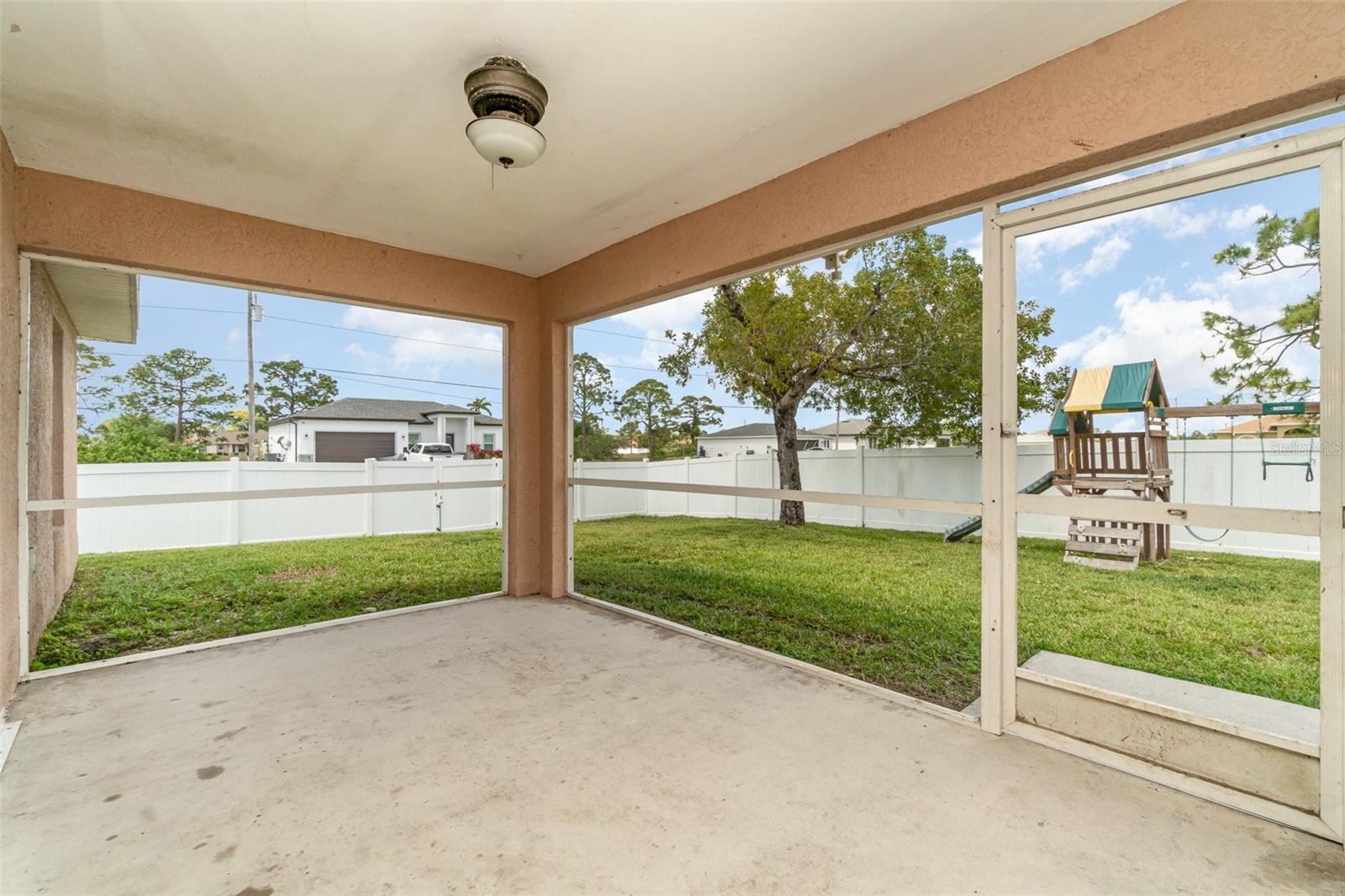 1929 NW 30TH TER, CAPE CORAL, FL, 33993