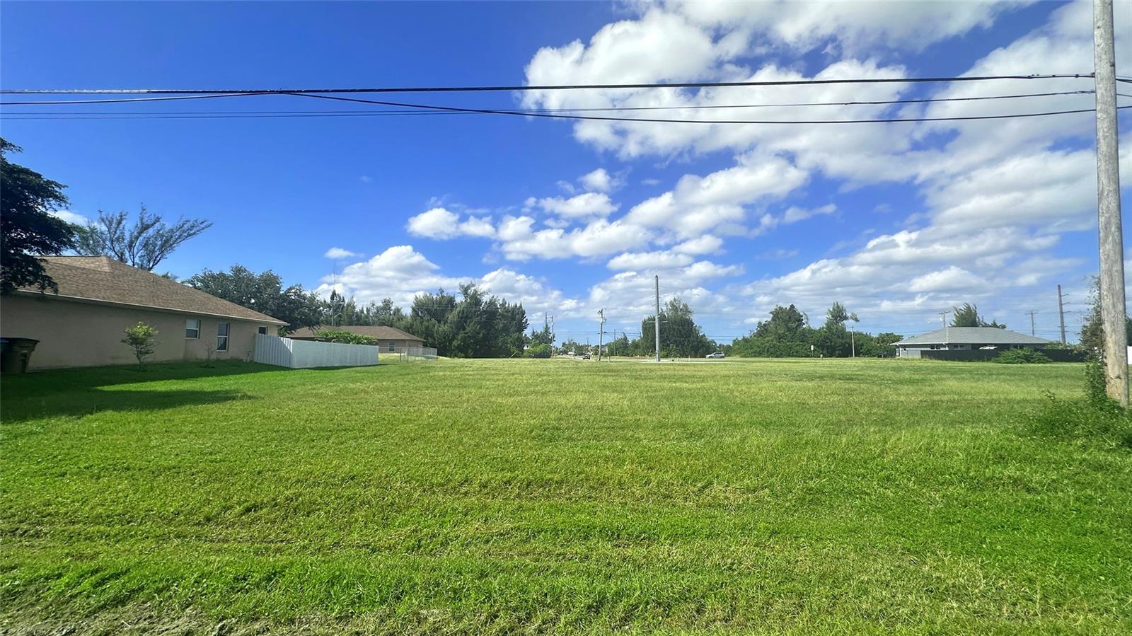 312 SW 15TH PL, CAPE CORAL, FL, 33991