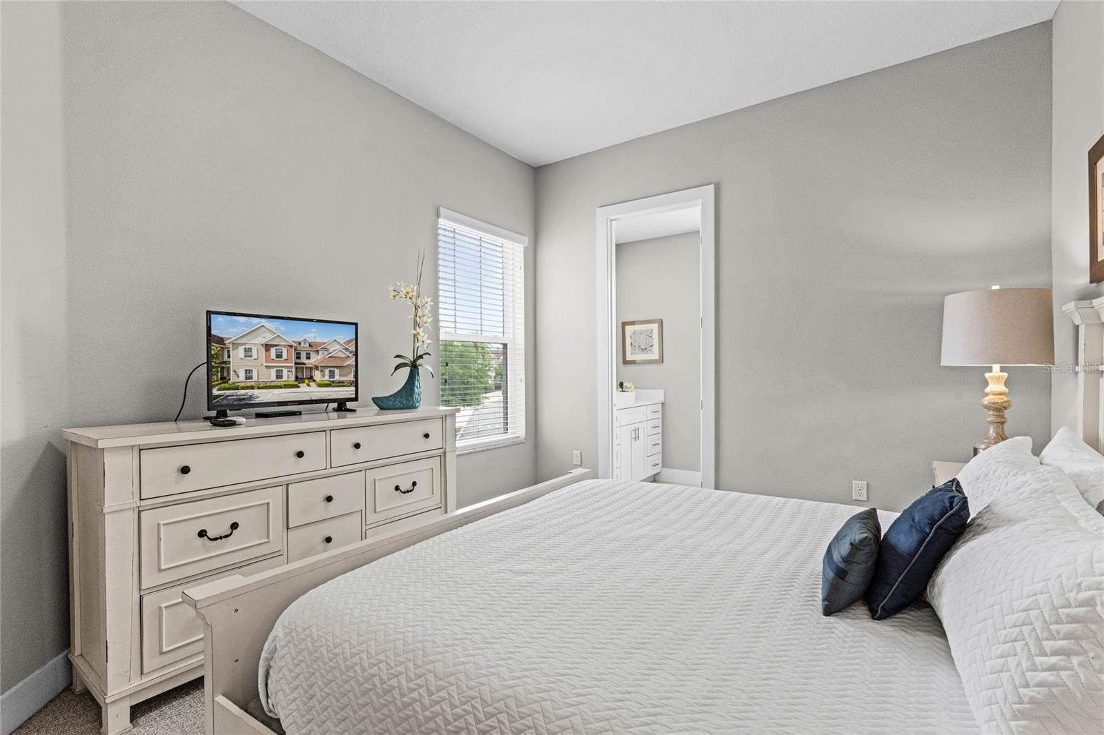 2610 SUNRISE SHORES DR, KISSIMMEE, FL, 34747