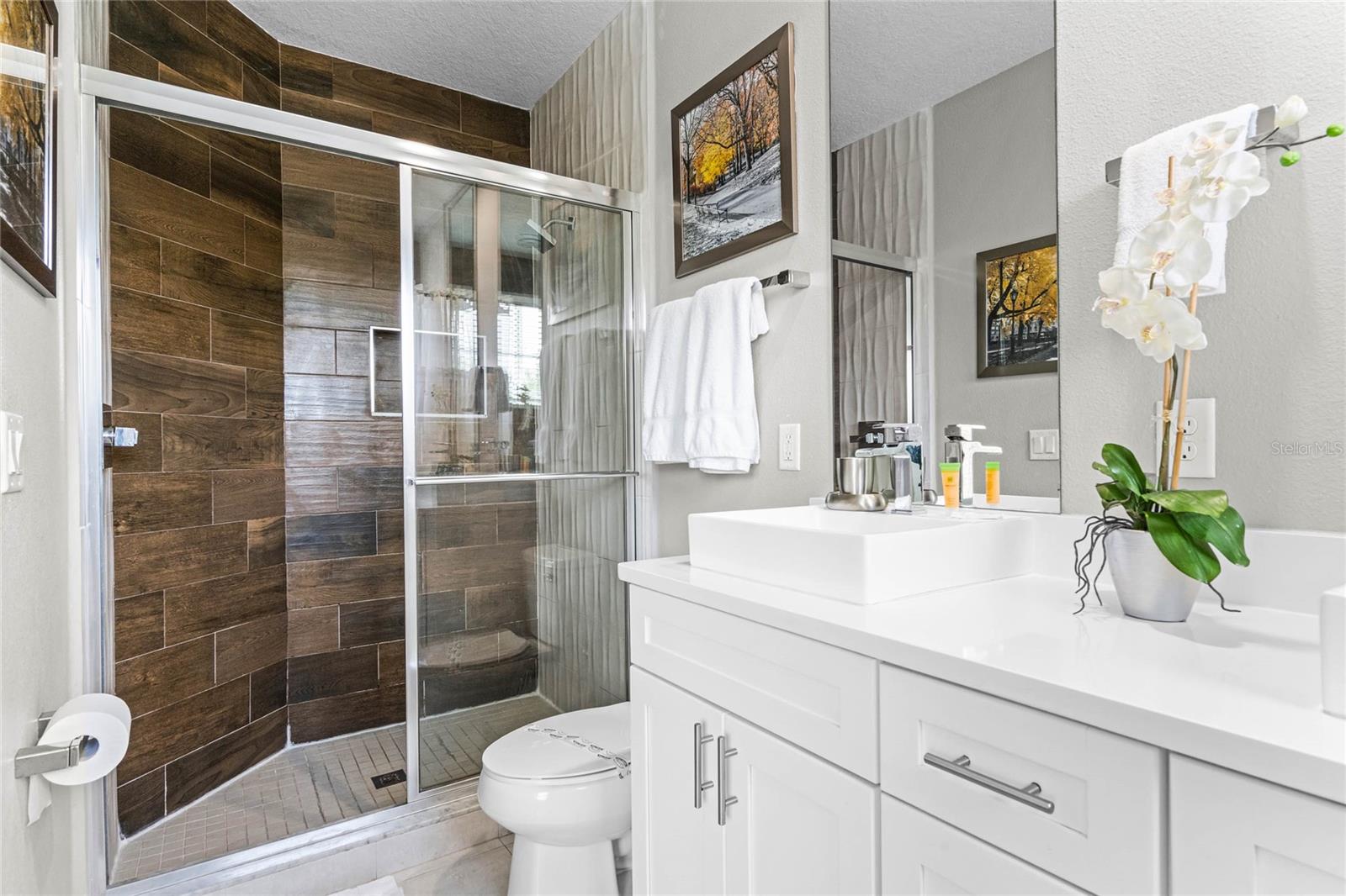 2610 SUNRISE SHORES DR, KISSIMMEE, FL, 34747