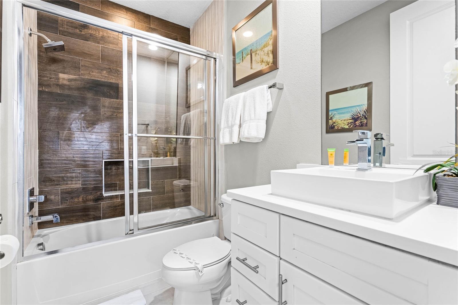 2610 SUNRISE SHORES DR, KISSIMMEE, FL, 34747