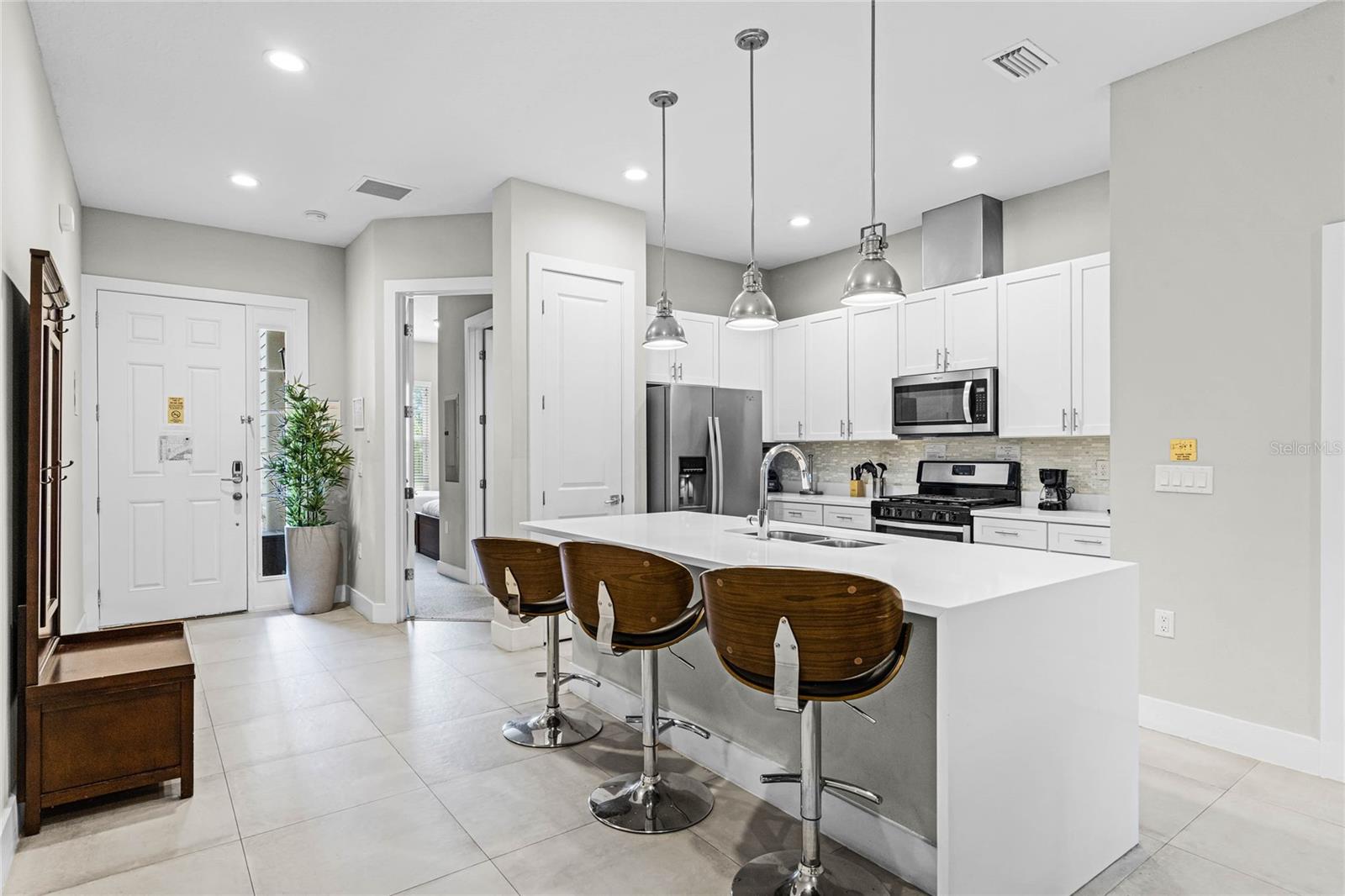 2610 SUNRISE SHORES DR, KISSIMMEE, FL, 34747