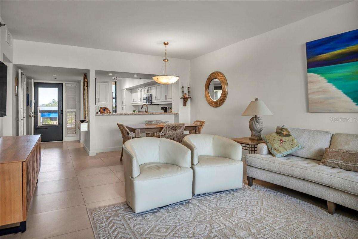 2016 HARBOURSIDE DR #332, LONGBOAT KEY, FL, 34228