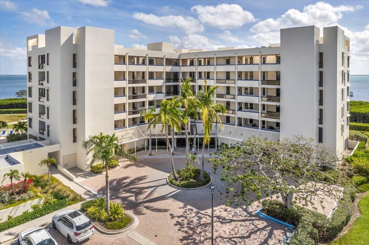 2016 HARBOURSIDE DR #332, LONGBOAT KEY, FL, 34228